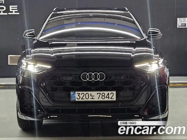 Audi Q8 (4M) 55 TFSI Premium