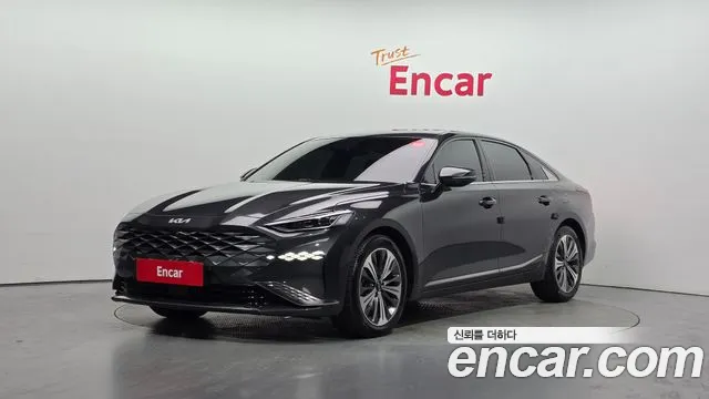 Kia K8 Hybrid Noblesse