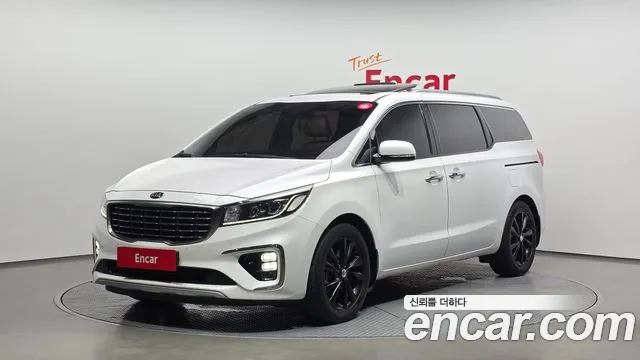 Kia The New Carnival 9