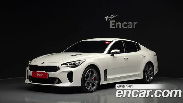 Kia Stinger 2.0 Turbo AWD