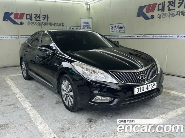 Hyundai Grandeur HG Hybrid Premium