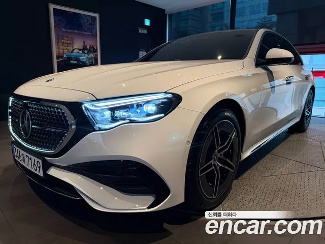 Mercedes-Benz E- W214 E300 4MATIC AMG Line