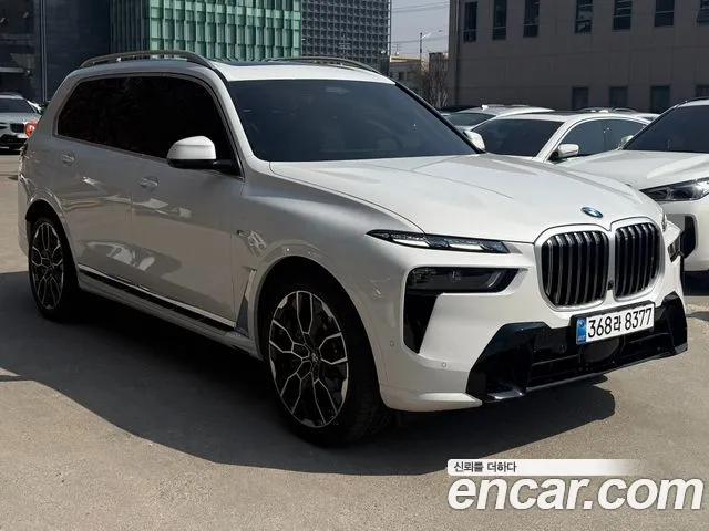 BMW X7 (G07) xDrive 40i M 7