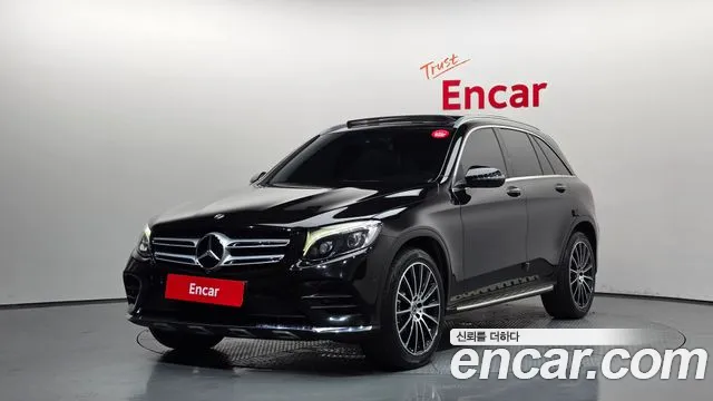 Mercedes-Benz GLC- X253 GLC300 4MATIC AMG Line