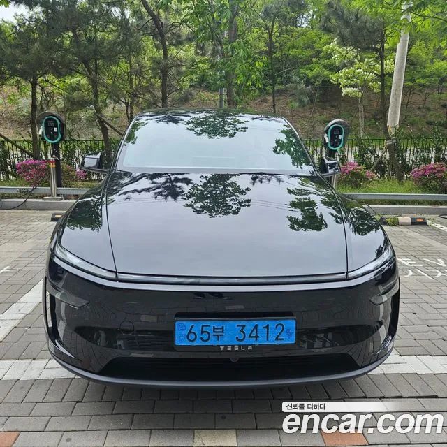 Tesla Y Premium RWD