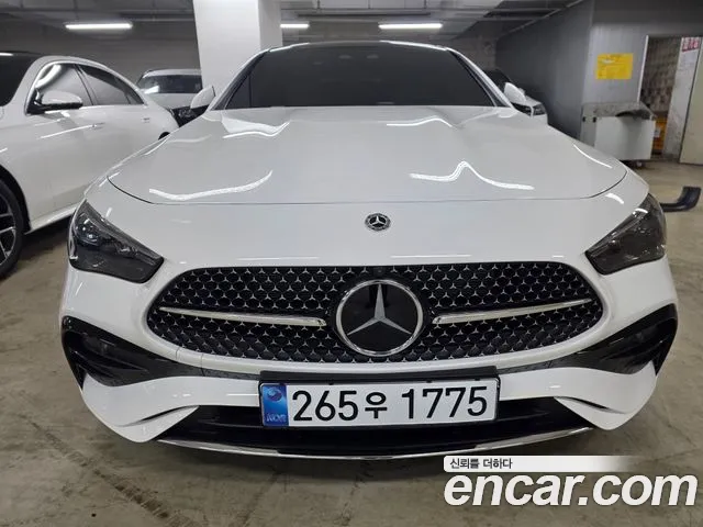 Mercedes-Benz CLE- C236 CLE200