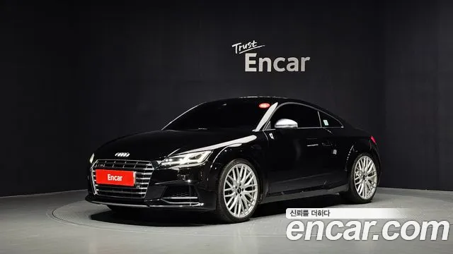 Audi TTS (8S) 2.0 TFSI