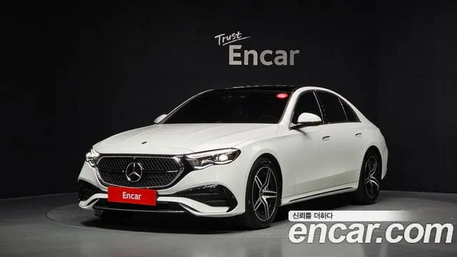 Mercedes-Benz E- W214 E300 4MATIC AMG Line