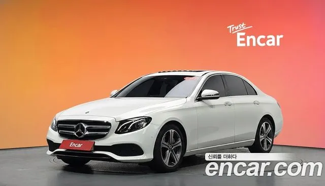 Mercedes-Benz E- W213 E300