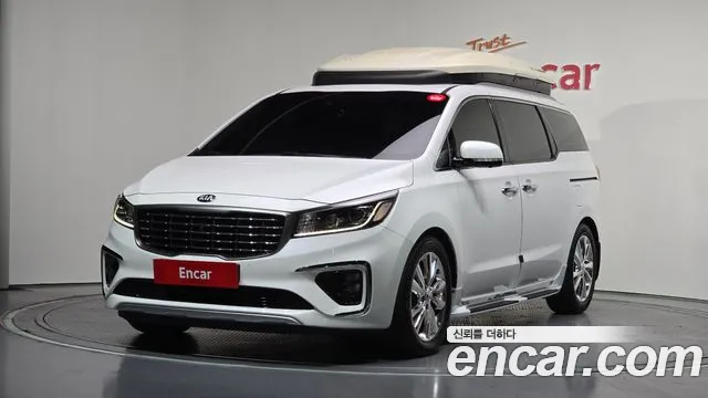 Kia The New Carnival 9 Noblesse