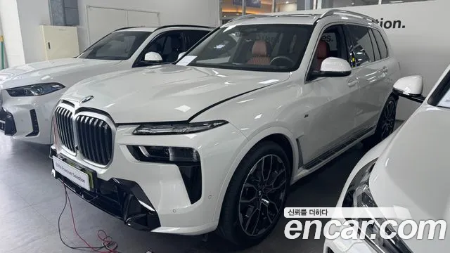 BMW X7 (G07) xDrive 40i M 6