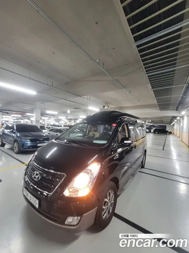 Hyundai Grand Starex 4WD