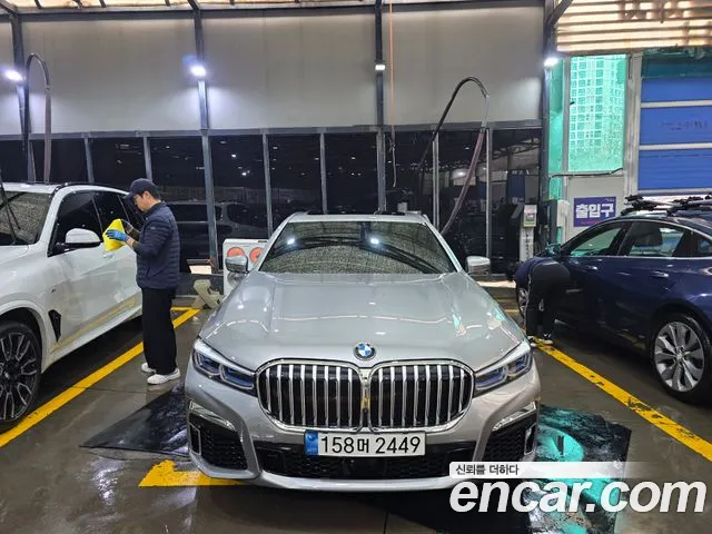 BMW 7 (G11) 740i M