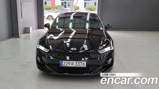 Kia K5 III 2.0 Prestige