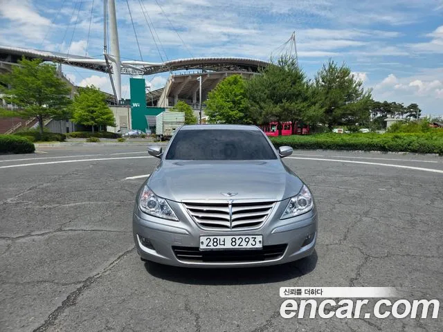 Hyundai Genesis BH330