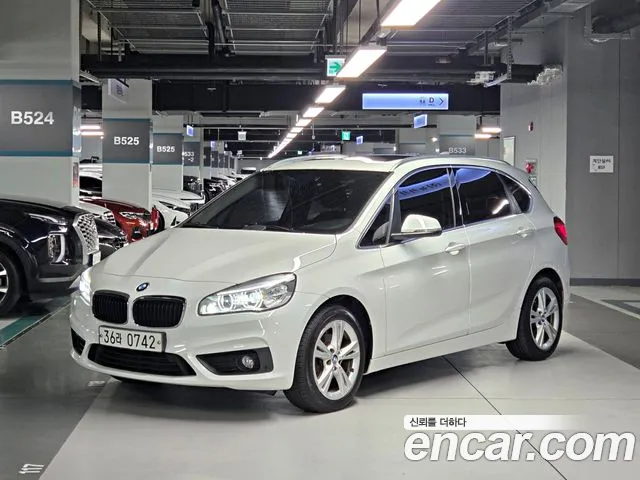 BMW 2 (F45)