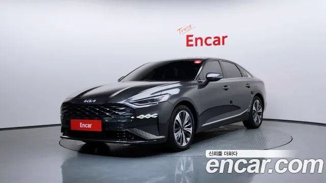 Kia K8 Hybrid Signature