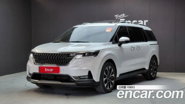 Kia Carnival 4 Gasoline 7 Noblesse