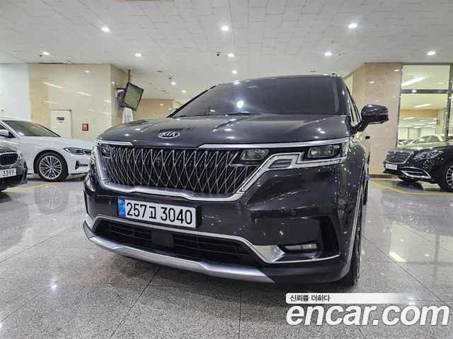 Kia Carnival 4 9 Signature