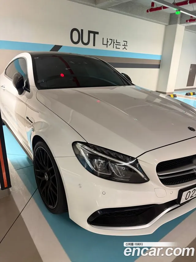 Mercedes-Benz C- W205 C63 S AMG
