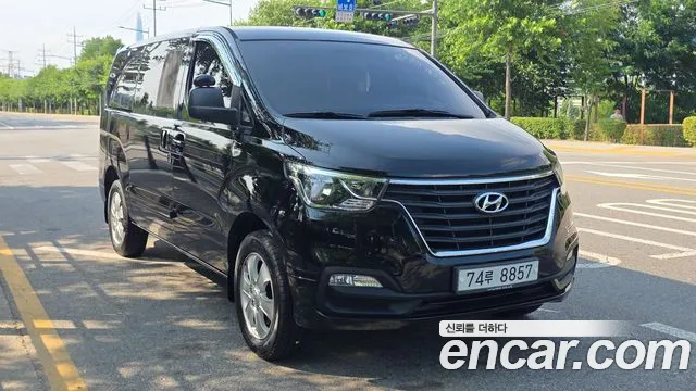 Hyundai The New Grand Starex 4WD