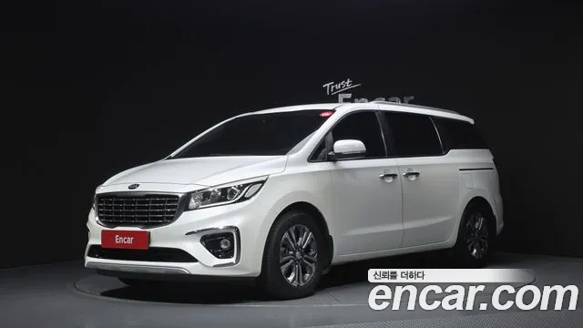Kia The New Carnival 9