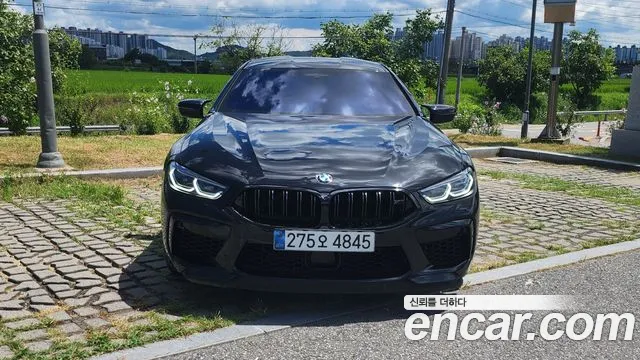 BMW M8 (G15) M8
