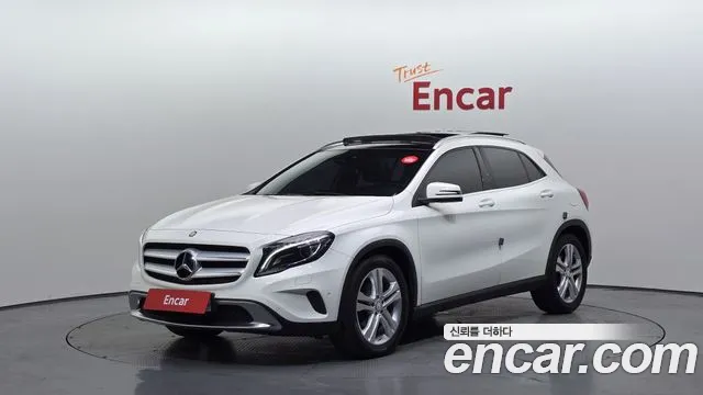 Mercedes-Benz GLA- X156 GLA200 d