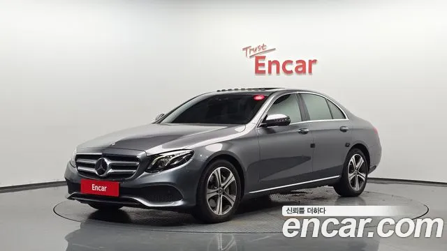 Mercedes-Benz E- W213 E300 4MATIC