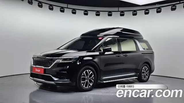 Kia Carnival 4 9