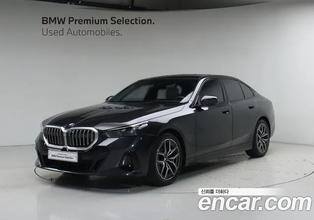 BMW 5 (G60) 520i M