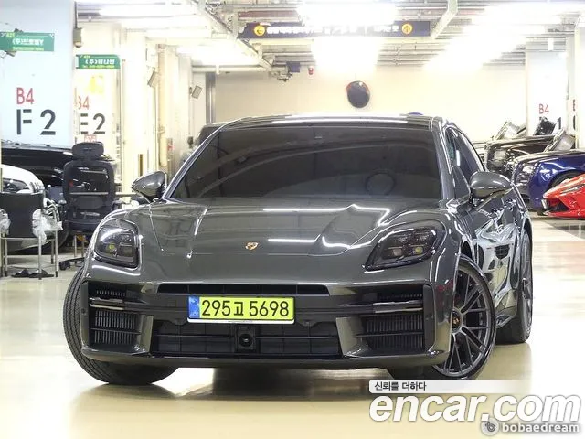 Porsche Panamera (976) 4.0 GTS