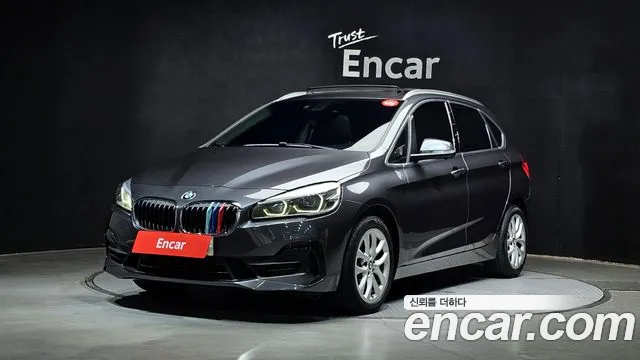BMW 2 (F45)