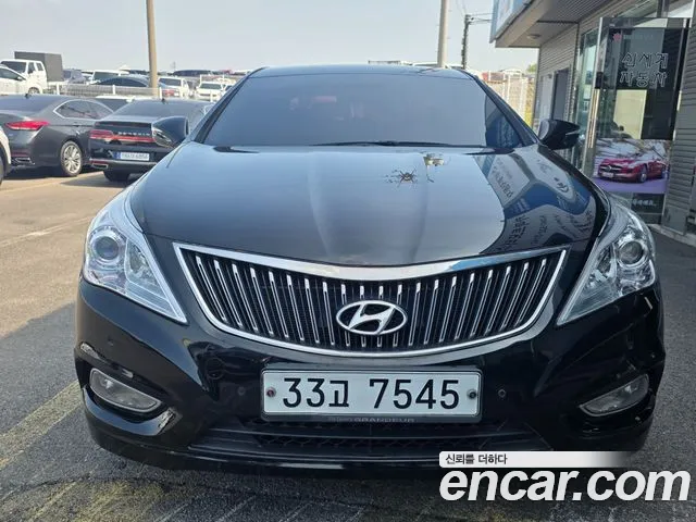 Hyundai Grandeur HG HG240