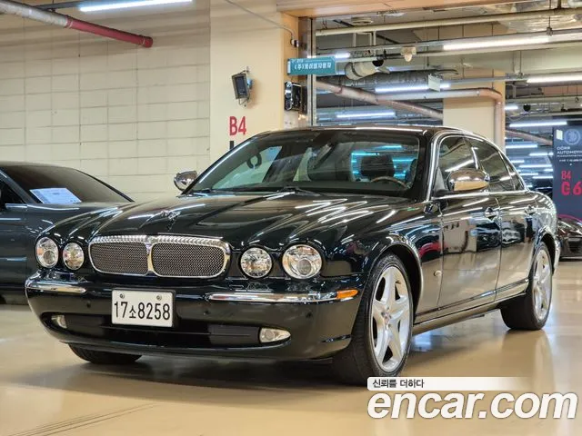 Jaguar New XJ 2.7D SWB X350