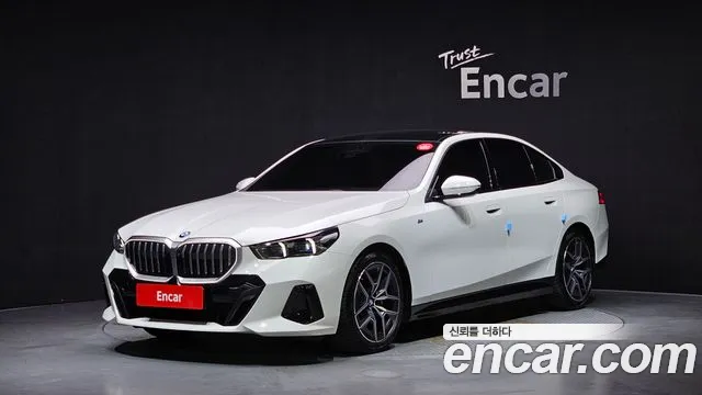BMW 5 (G60) 520i M