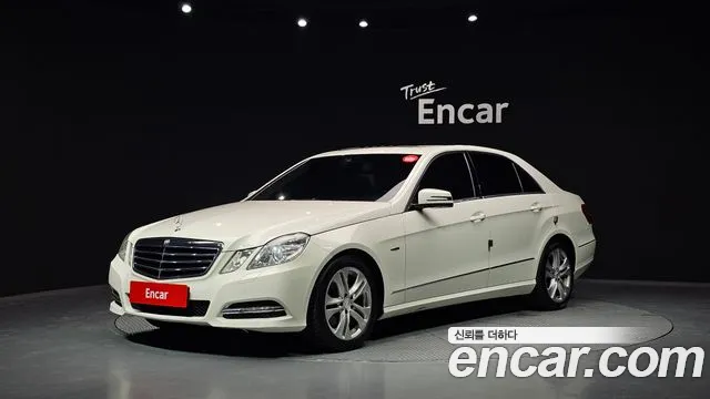 Mercedes-Benz E- W212 E220 CDI