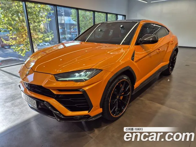 Lamborghini 4.0 V8