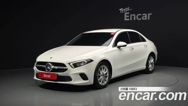 Mercedes-Benz A- W177 A220