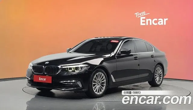 BMW 5 (G30) 520i