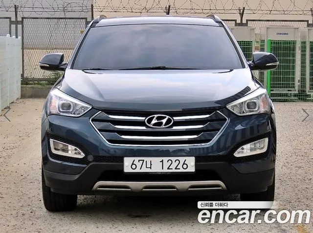 Hyundai Santa Fe DM Diesel(e-VGT) 2.0 2WD Exclusive