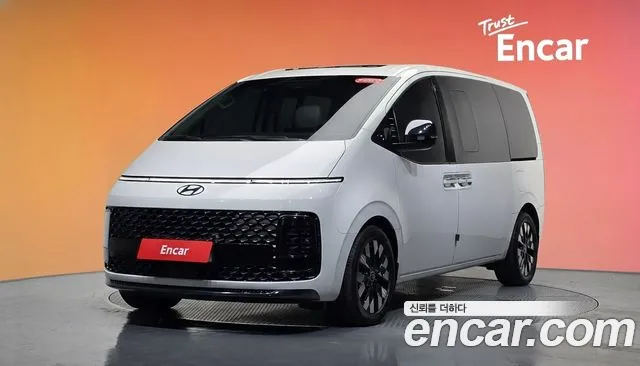 Hyundai Staria 4WD 7 Inspiration
