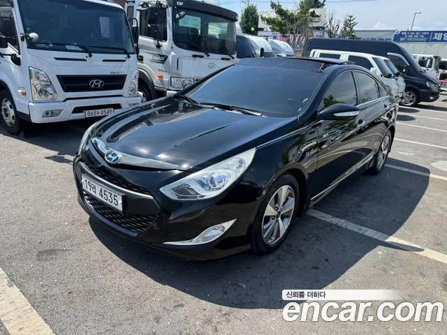 Hyundai Sonata Hybrid 2.0
