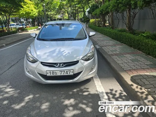 Hyundai Avante MD M16 GDI