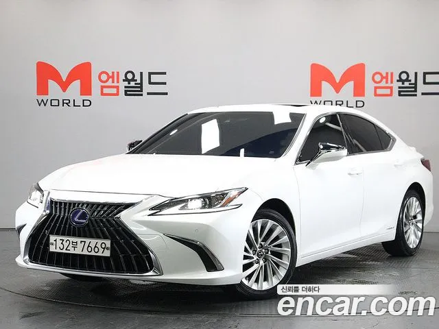 Lexus ES300h 7