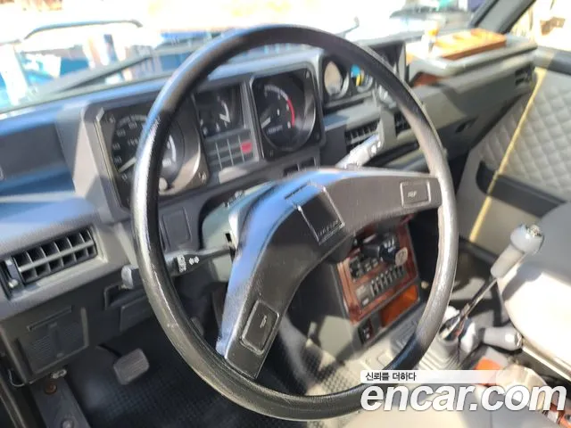 Hyundai Jeep