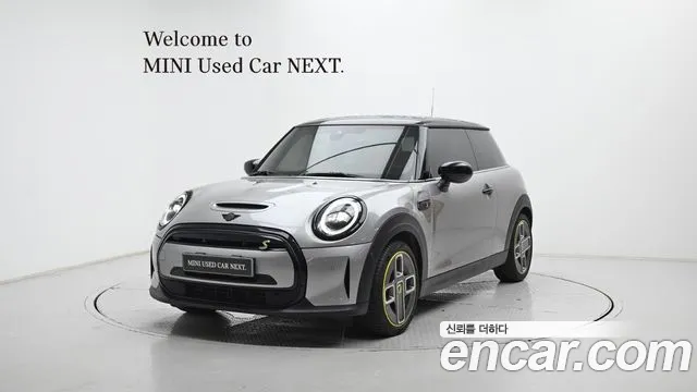 MINI Cooper SE 3