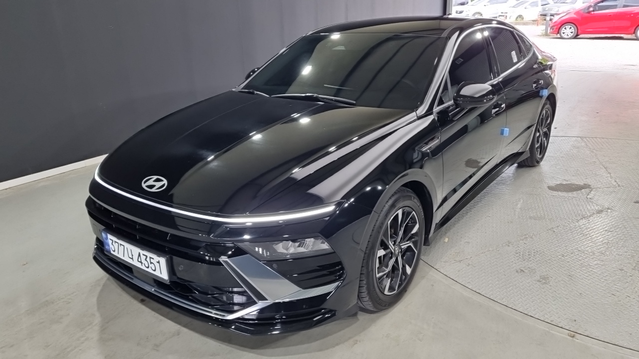 Hyundai Sonata (DN8) 2.0 Premium