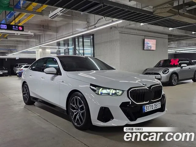 BMW 5 (G60) 520i M
