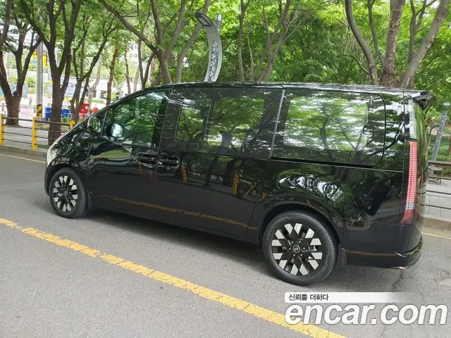 Hyundai Staria 7 Inspiration